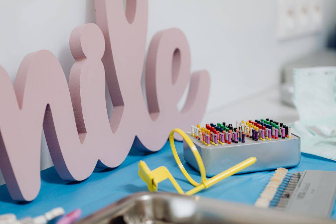 Clean dental tools